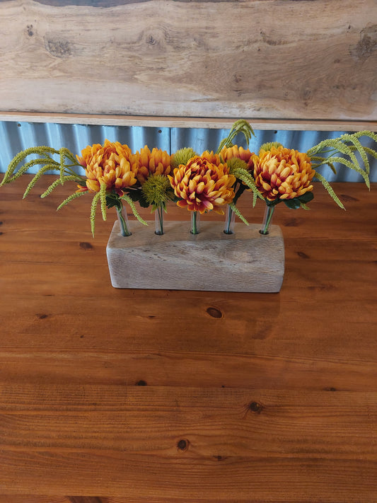 Solid oak flower vase 5 chrysanthemums